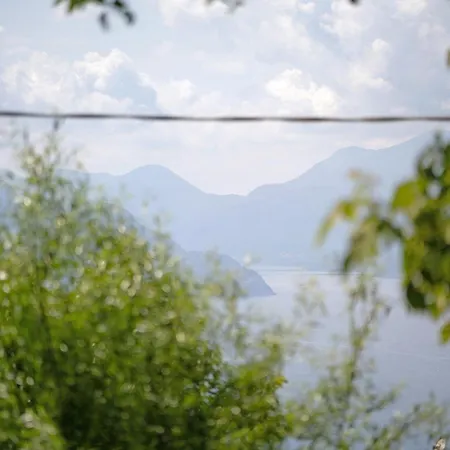 Lake Como Cottage Apartment *